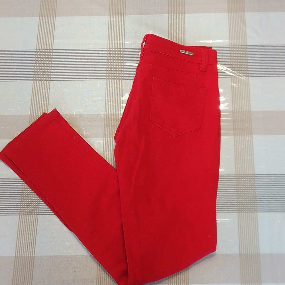 Denim Jeans with Rhinestoned pockets, Straight Leg, Red, Inseam 29 (Size 2)